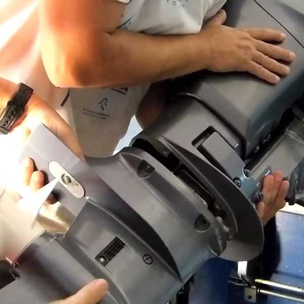 Outboard Engine Servicing | Compass Marine